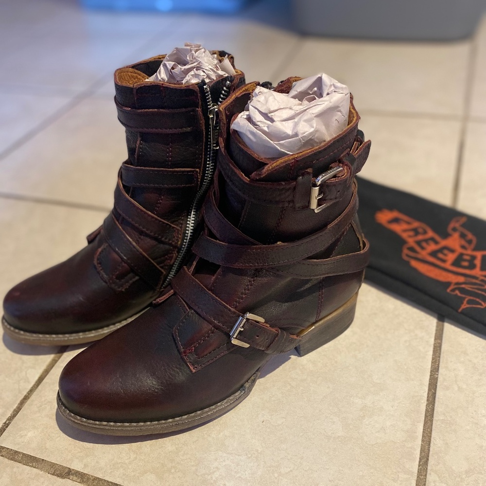RAINE by Freebird size 8